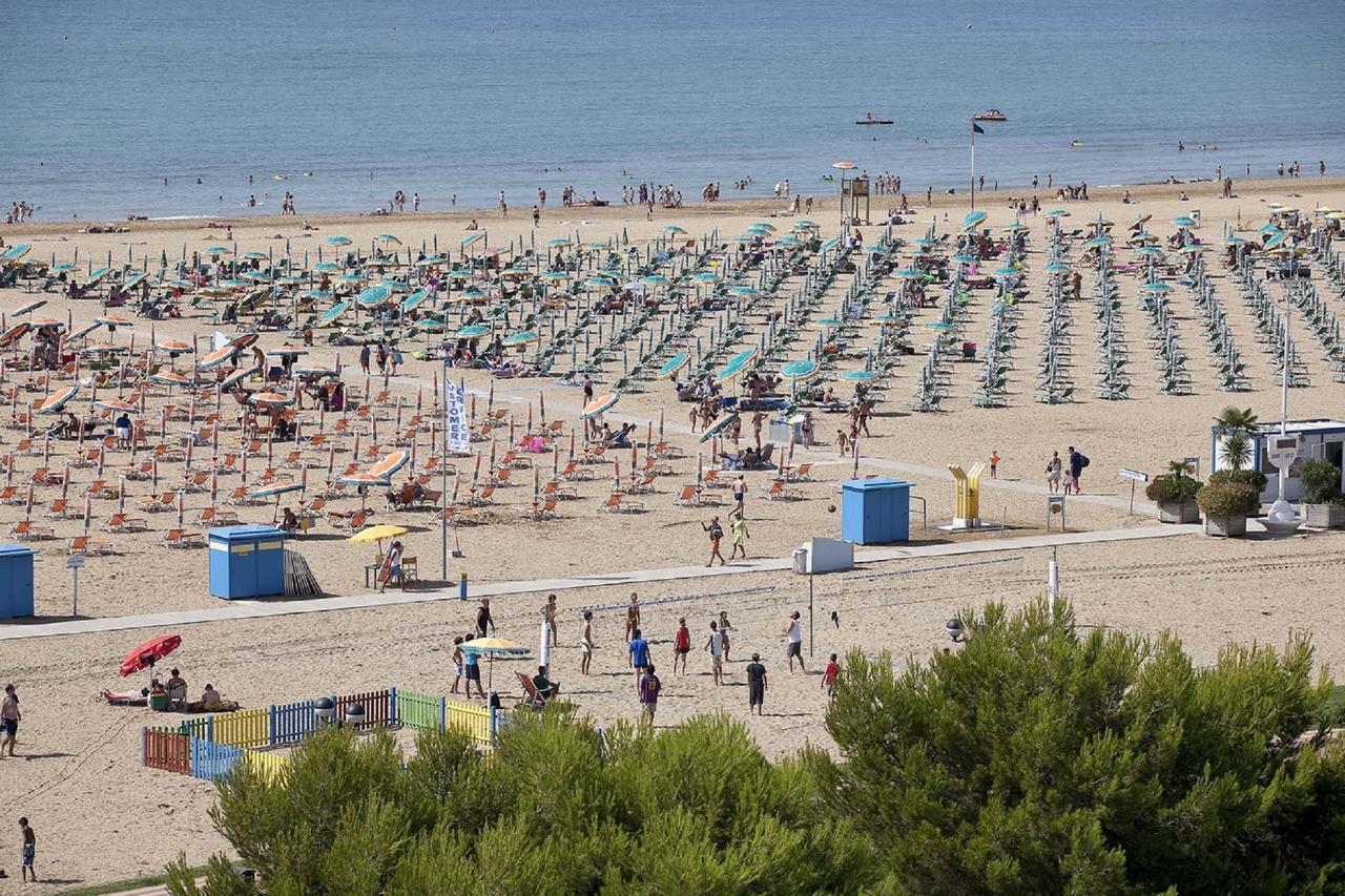 Isolabella - Appartamenti Bibione Esterno foto