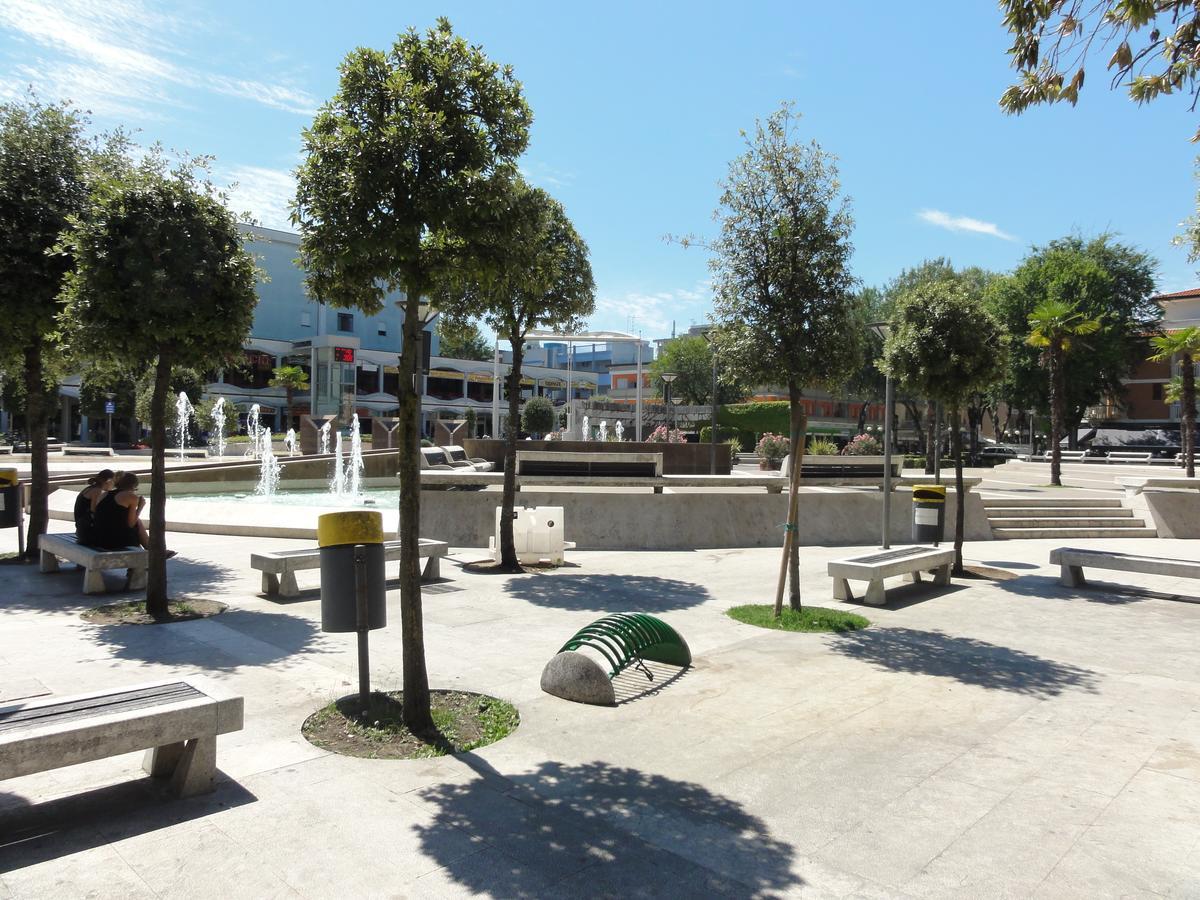 Isolabella - Appartamenti Bibione Esterno foto